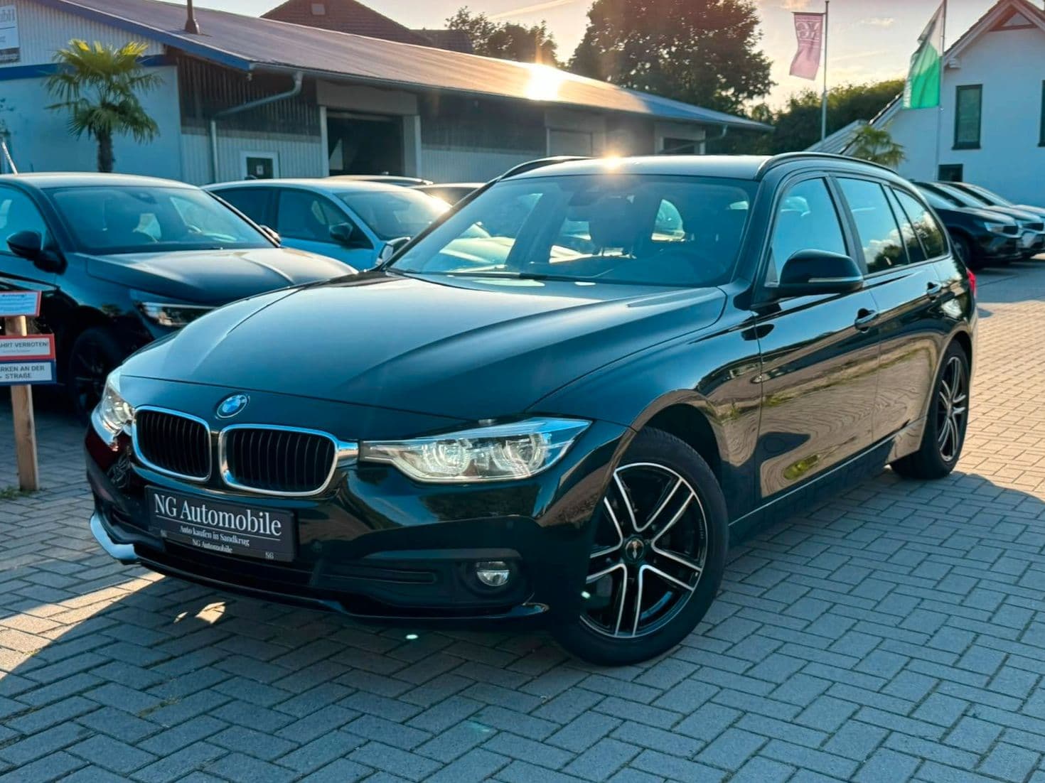 BMW 320, Erstzulassung 2017, Außenansicht